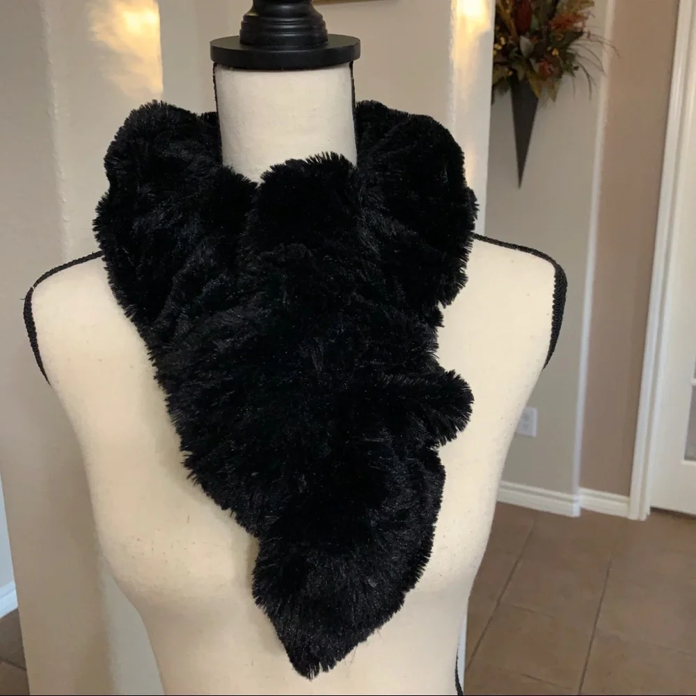 Super soft black faux fur scarf